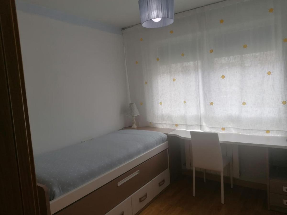 Apartamento Praga Vitoria-Gasteiz Dış mekan fotoğraf
